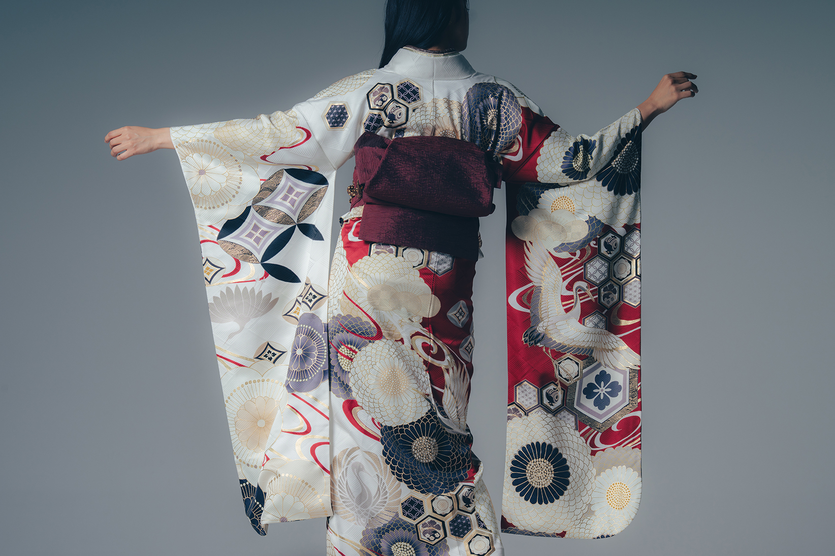 FURISODE